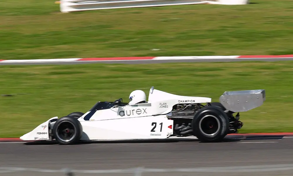 Constructeur inconnu Surtees TS19