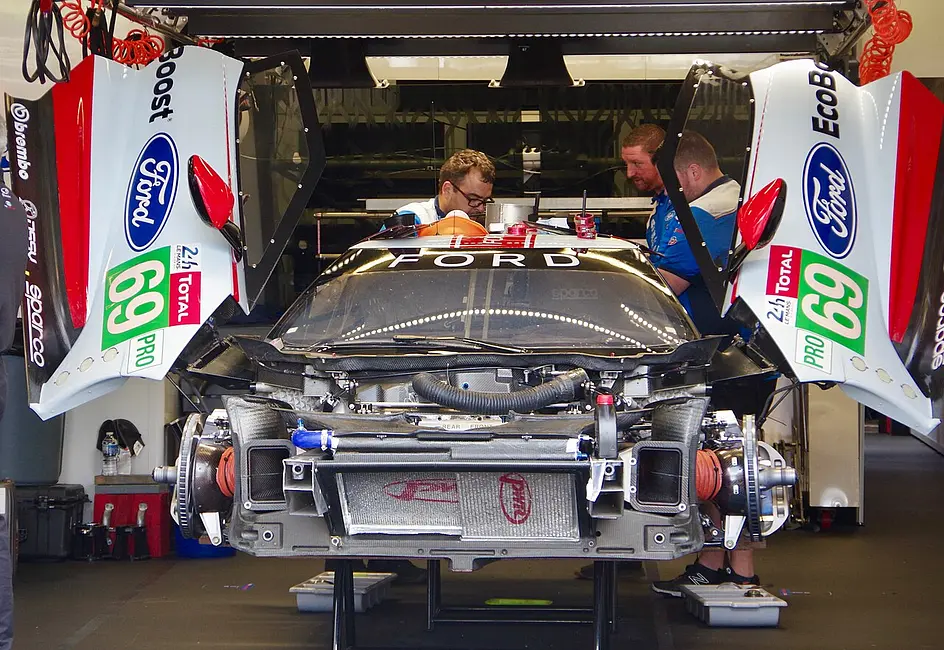 Ford GT (GT1)