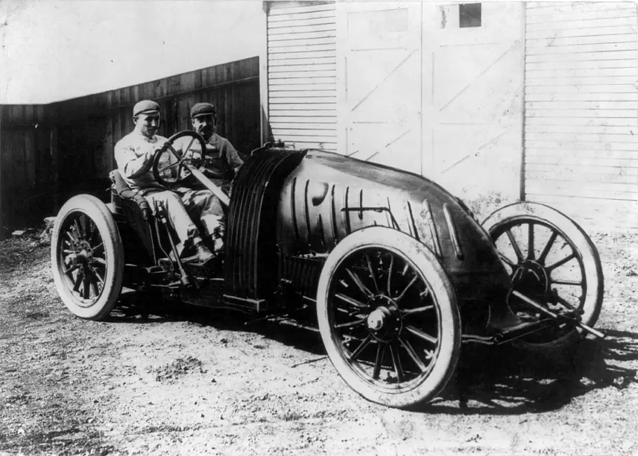 Renault Type AE