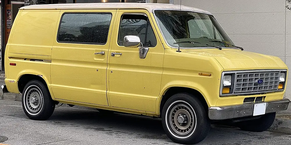Ford E150 Econoline 2WD 1985 · 4.9 L · 6 cylinders · Regular Gasoline · (FFS) CA model · Automatic 3-spd · Rear-Wheel Drive