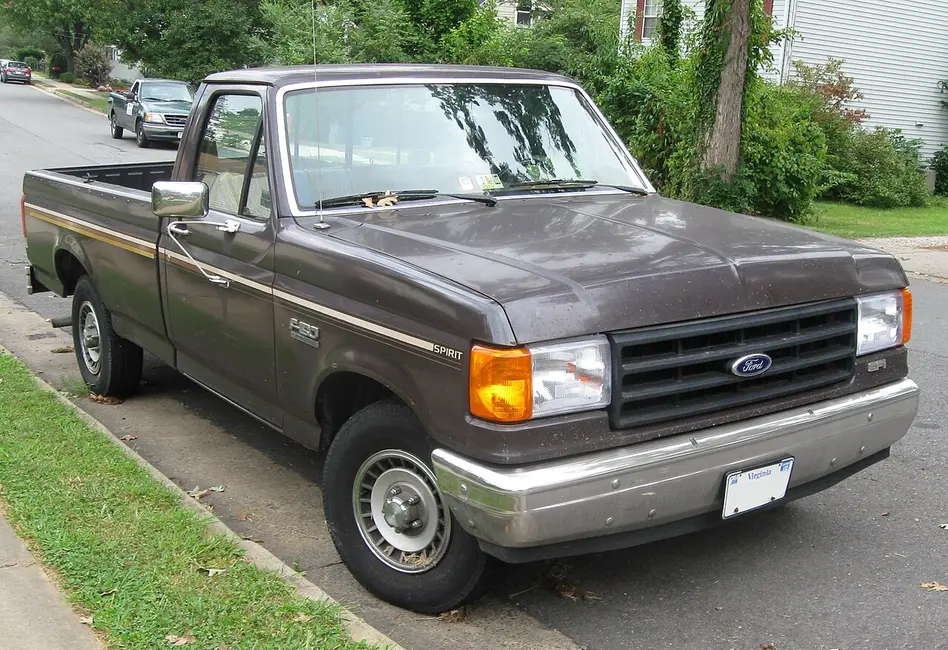 Ford F150 Pickup 2WD 1987 · 5.0 L · 8 cylinders · Regular Gasoline · (FFS) · Automatic 3-spd · Rear-Wheel Drive