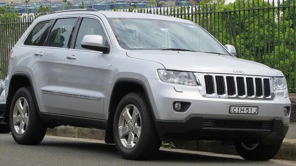 Jeep Grand Cherokee 2WD 2011 · 5.7 L · 8 cylinders · Regular Gasoline · Automatic 5-spd · Rear-Wheel Drive