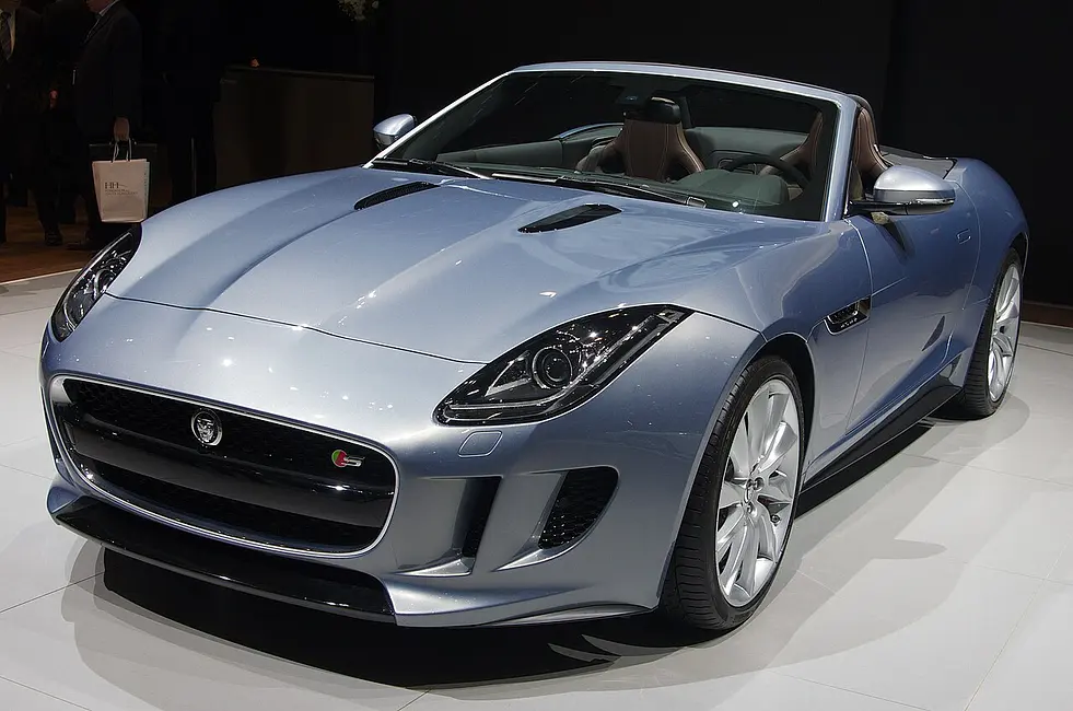 Jaguar F-Type AWD Convertible 2020 · 5.0 L · 8 cylinders · Premium Gasoline · SIDI · Automatic (S8) · All-Wheel Drive