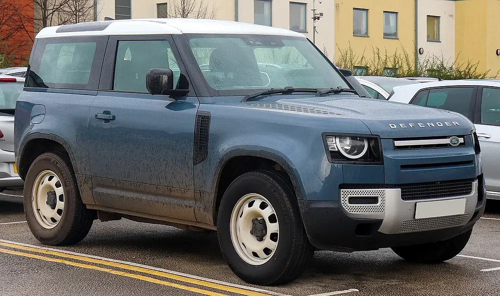 Land Rover Defender 90 2020 · 2.0 L · 4 cylinders · Premium Gasoline · SIDI · Automatic (S8) · 4-Wheel Drive