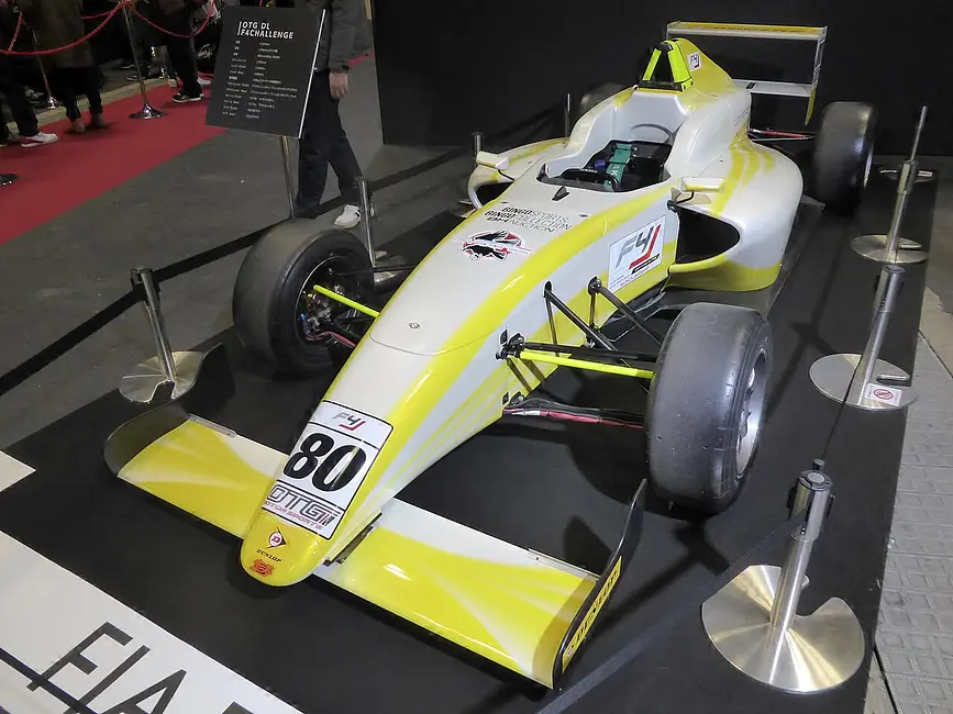 Dome F110