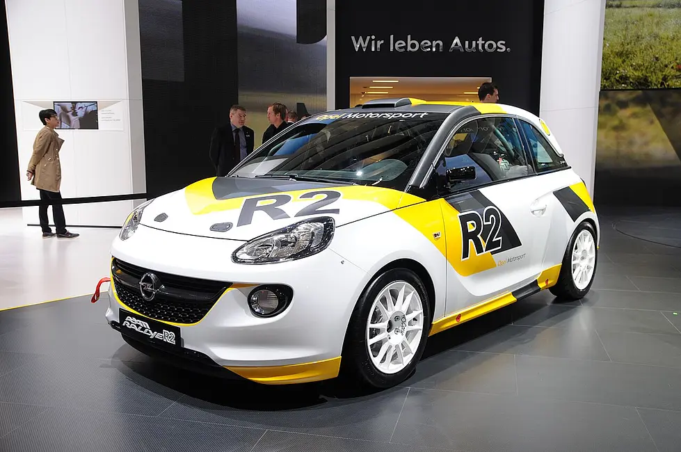 Opel Adam R2