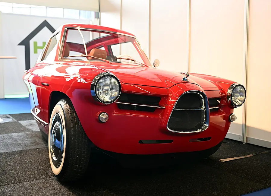 Nobe Cars Nobe GT100