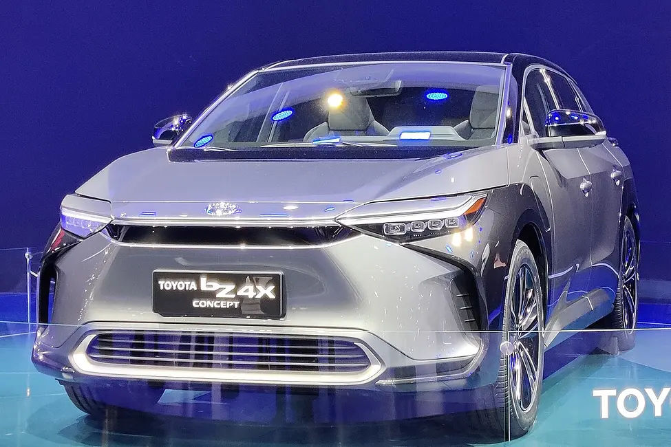 Constructeur inconnu Toyota bZ4X Concept