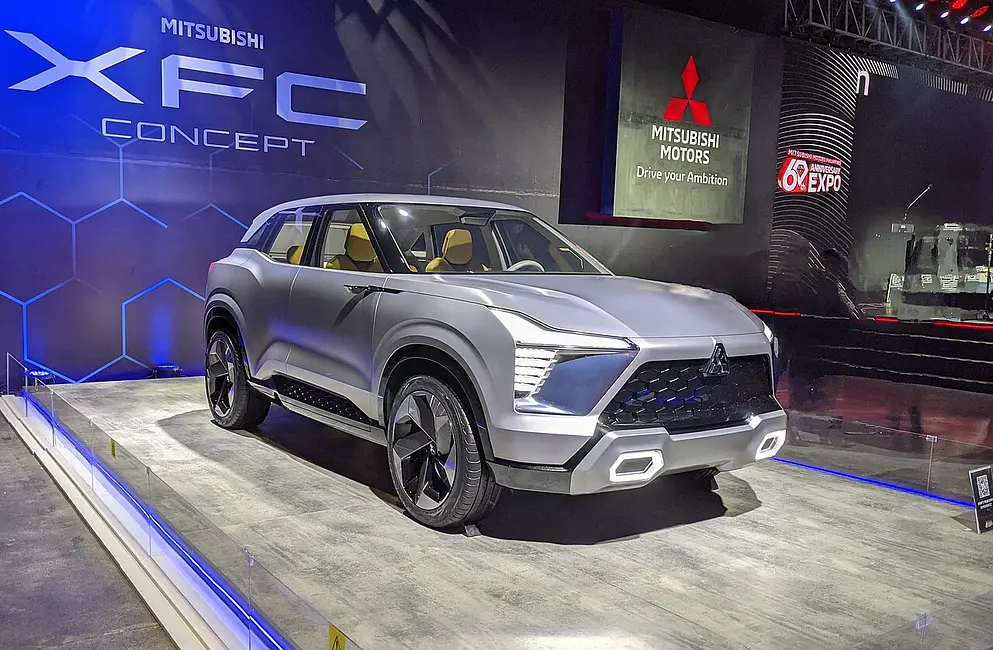 Constructeur inconnu Mitsubishi XFC Concept