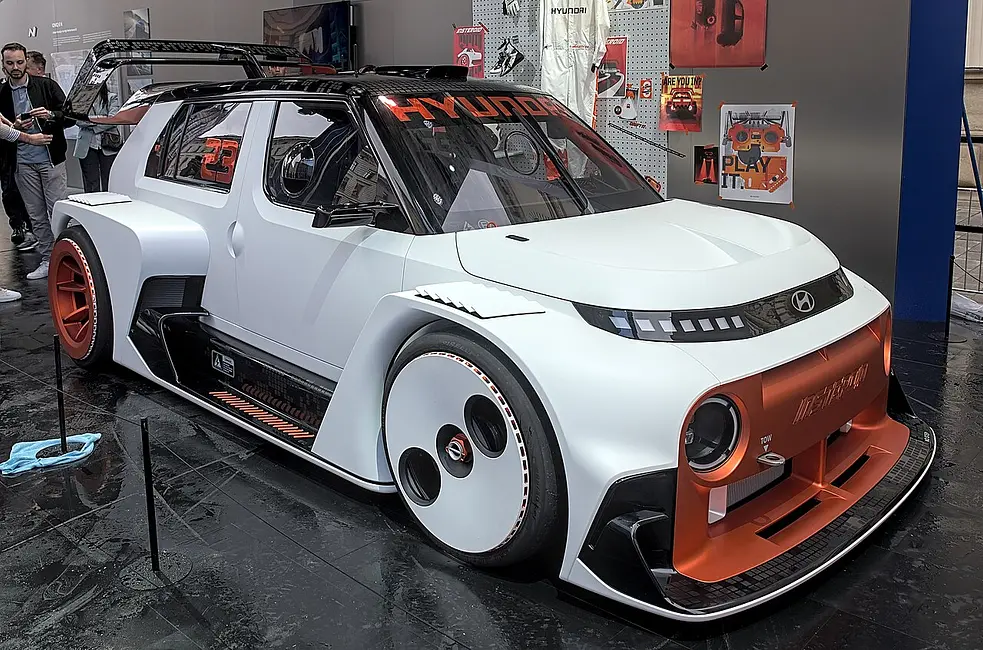 Hyundai Insteroid