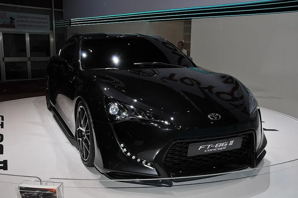 Toyota FT-86