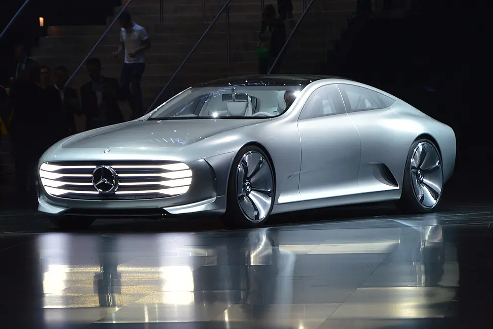 Mercedes-Benz Concept IAA