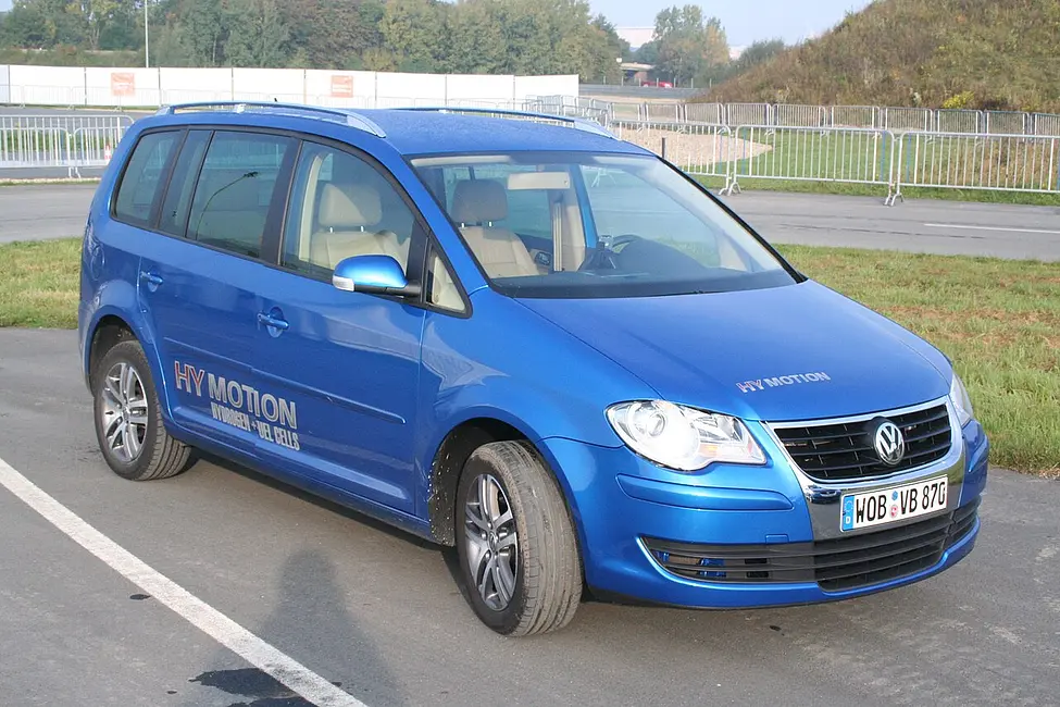 Constructeur inconnu VW Touran HyMotion