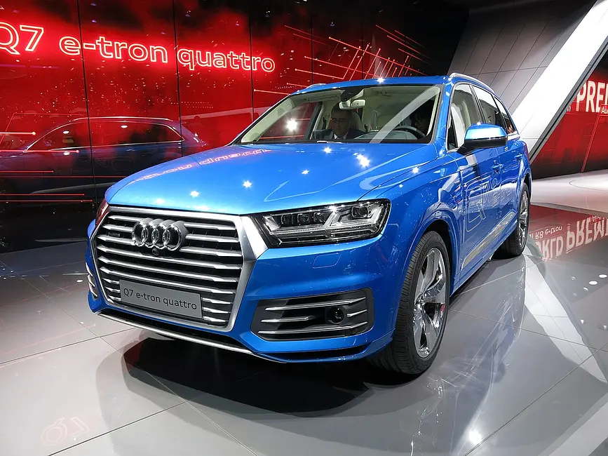 Unknown manufacturer Audi Q7 e-tron