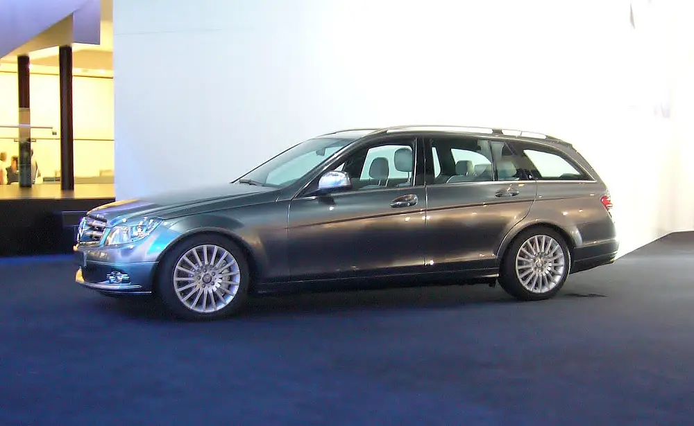 Unknown manufacturer Mercedes-Benz C 300 T Bluetec Hybrid