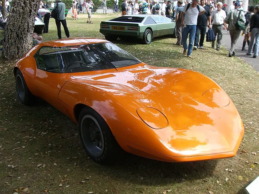 Vauxhall XVR