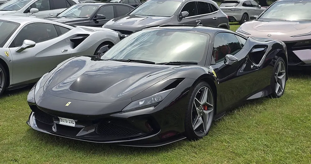 Ferrari F8