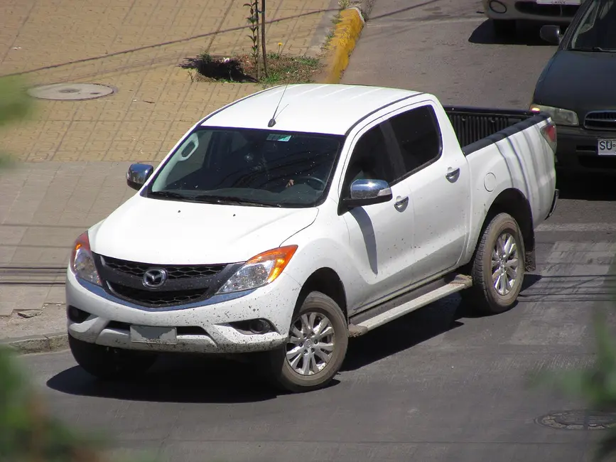 Mazda BT-50 (UP)