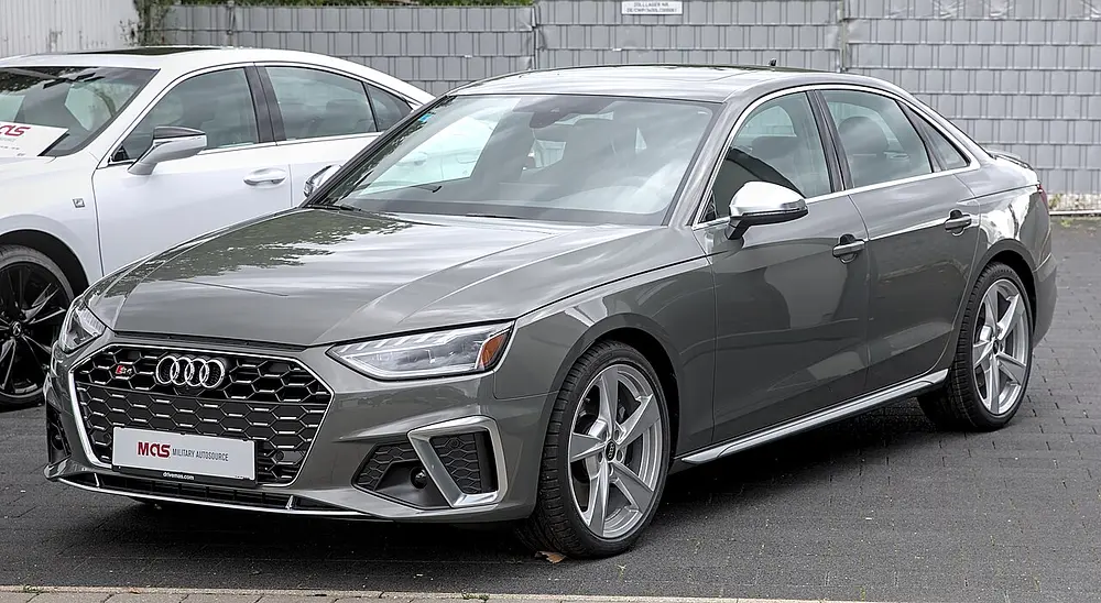 Audi S4