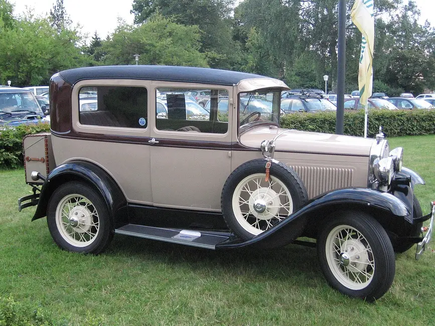 Ford full-size Ford