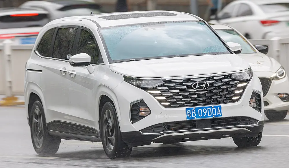 Hyundai Custo