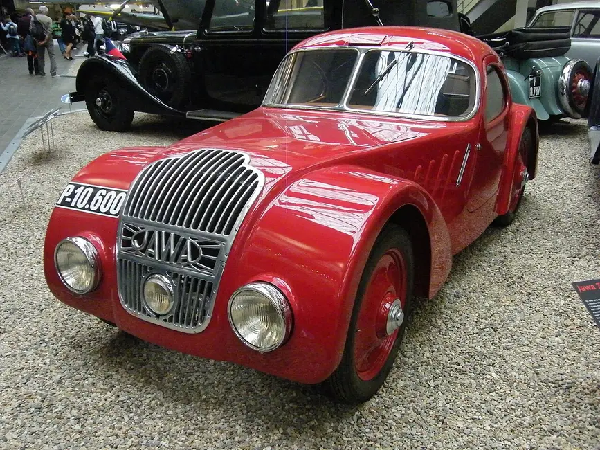 Jawa 750