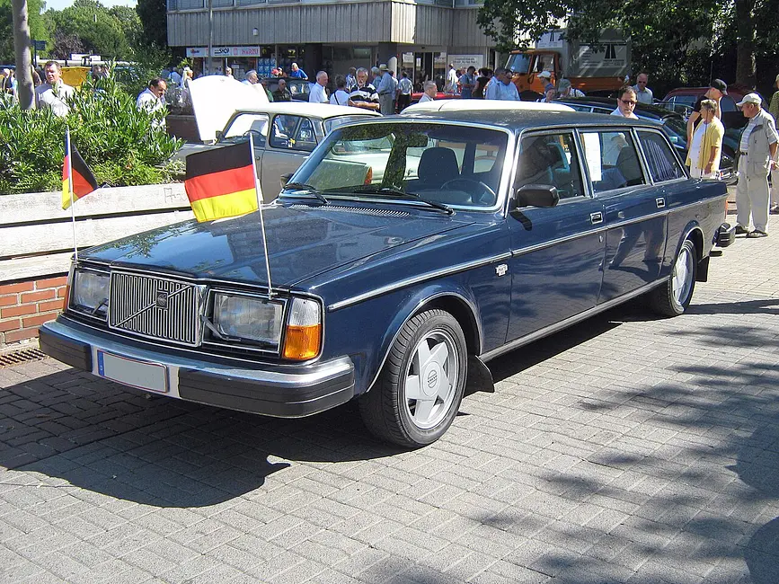 AB Volvo Volvo 264 TE