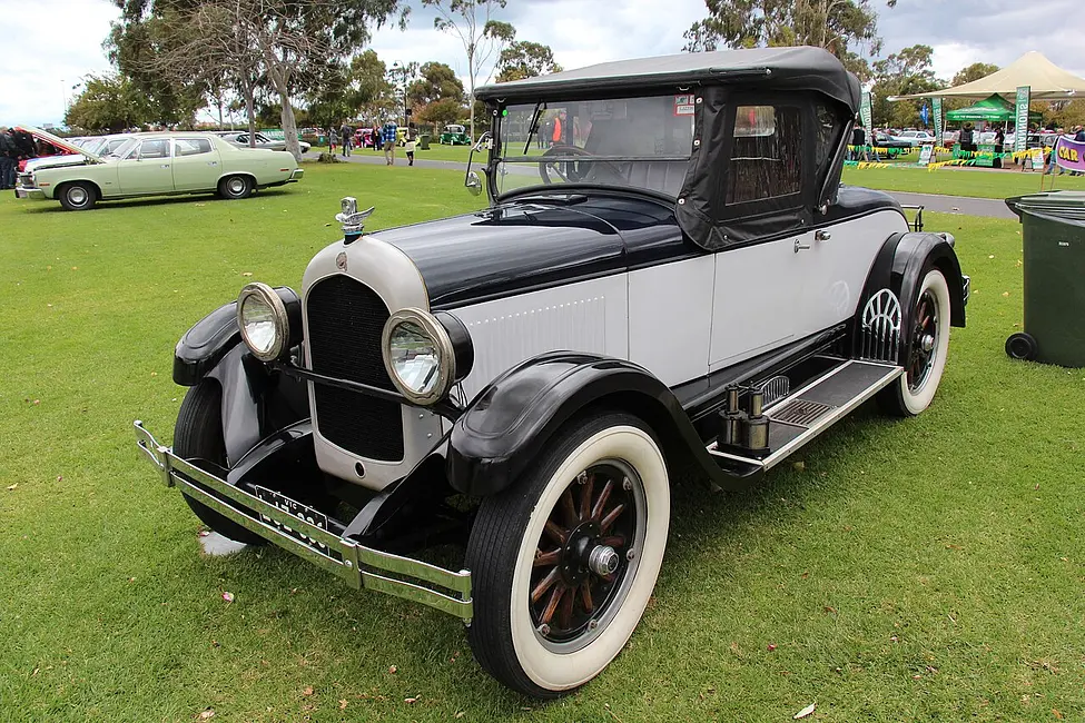 Chrysler Six