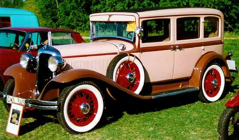 Chrysler CM