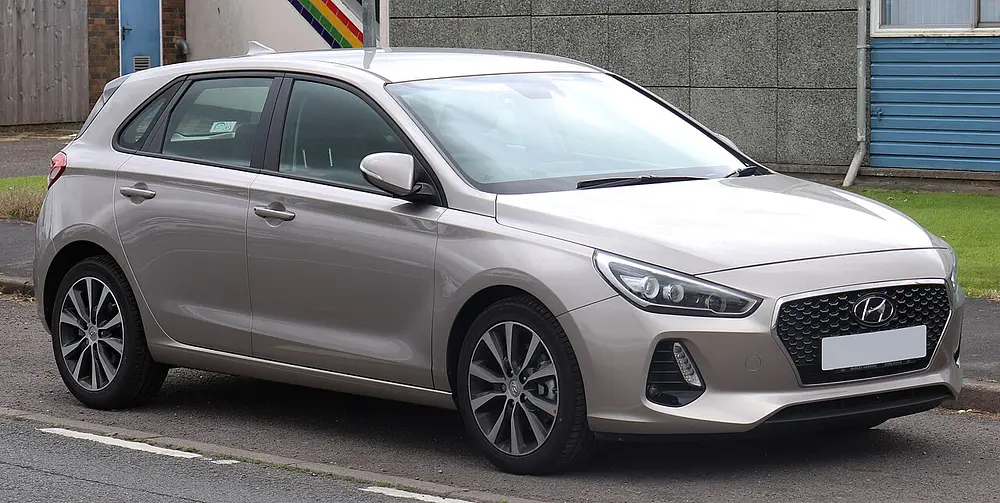 Hyundai Elantra Touring 2010 · 2.0 L · 4 cylinders · Regular Gasoline · Manual 5-spd · Front-Wheel Drive
