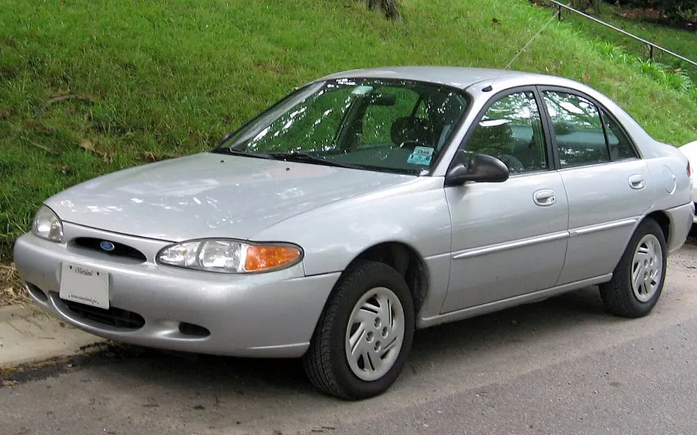 Ford Escort 1985 · 1.6 L · 4 cylinders · Regular Gasoline · CA model · Manual 4-spd · SIL · Front-Wheel Drive