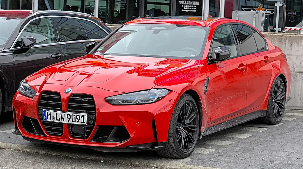 BMW M3 CS · 405.0 kW