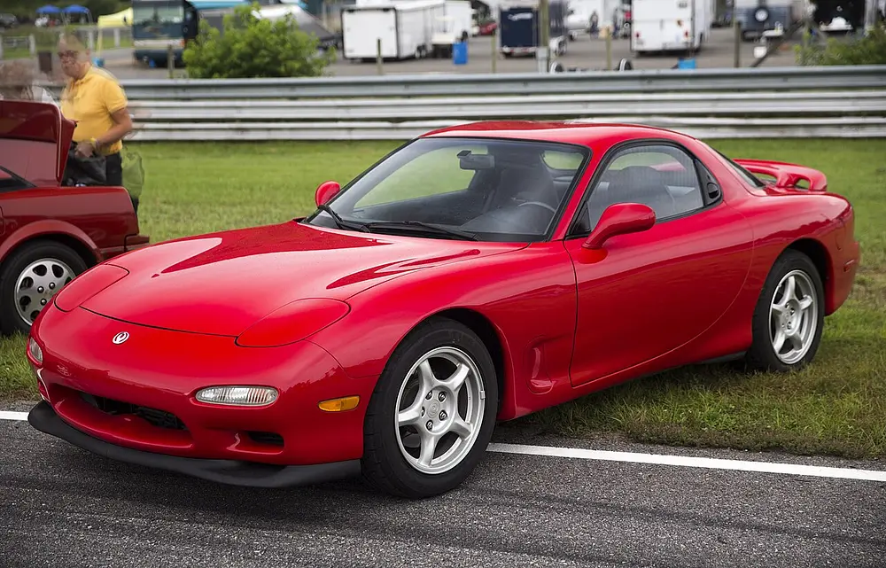 Mazda RX-7 1992 · 1.3 L · 2 cylinders · Regular Gasoline · (FFS)      (ROTARY) · Automatic 4-spd · CLKUP · Rear-Wheel Drive