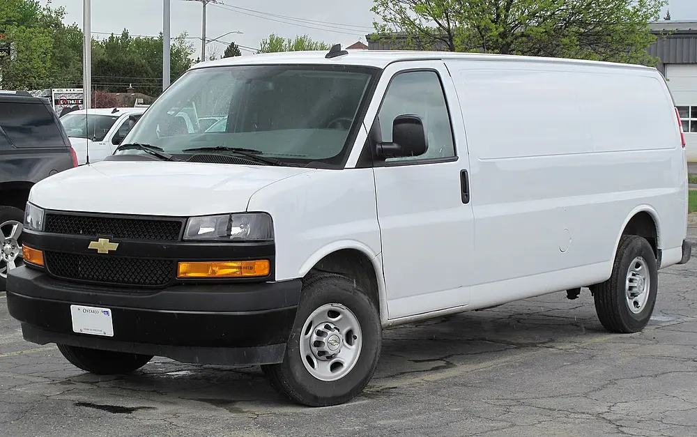 Chevrolet Express 1500 AWD 2003 · 5.3 L · 8 cylinders · Regular Gasoline · LM7 · Automatic 4-spd · CLKUP · 4-Wheel or All-Wheel Drive