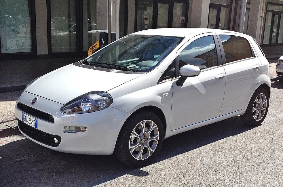 Fiat Punto 1.2-L 8v · 44.0 kW