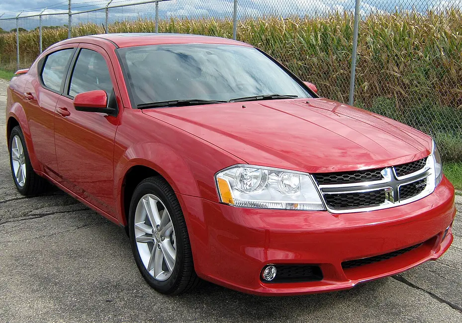 Dodge Avenger 1997 · 2.0 L · 4 cylinders · Regular Gasoline · DOHC       (FFS) · Automatic 4-spd · Front-Wheel Drive