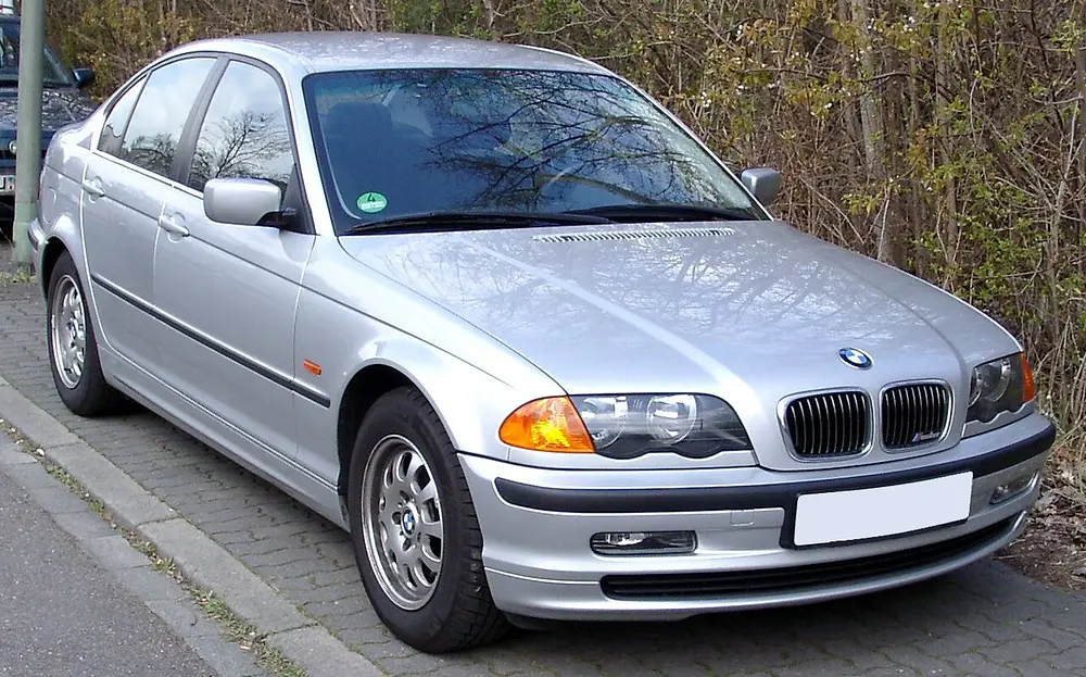 BMW 3 Series (E46) 316i · 77.0 kW