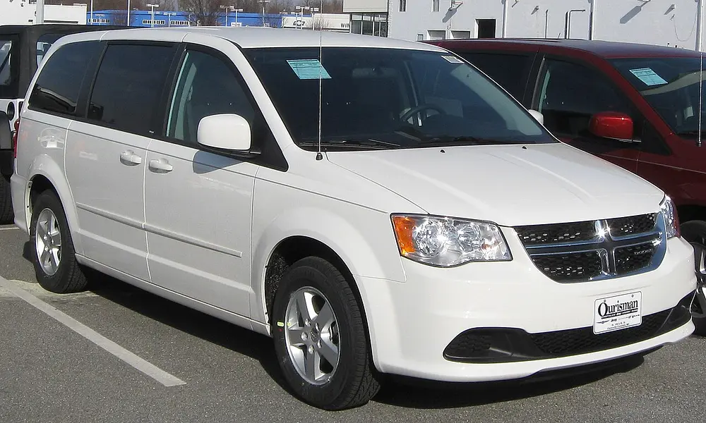 Dodge Caravan C/V/Grand Caravan 2WD 1993 · 2.5 L · 4 cylinders · Regular Gasoline · (FFS) · Automatic 3-spd · CLKUP · Front-Wheel Drive
