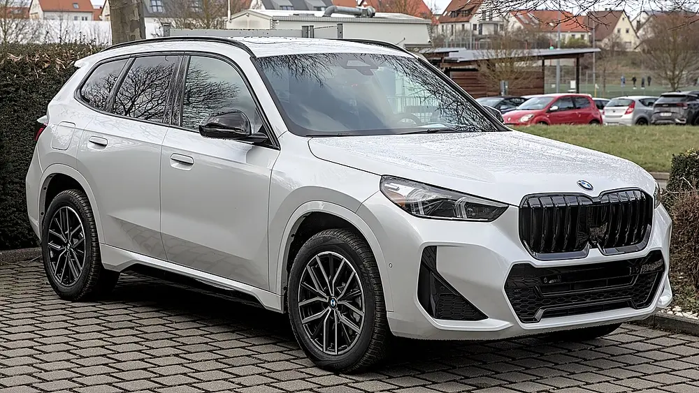 BMW X1 sDrive28i 2013 · 2.0 L · 4 cylinders · Premium Gasoline · SIDI · Automatic (S8) · Rear-Wheel Drive