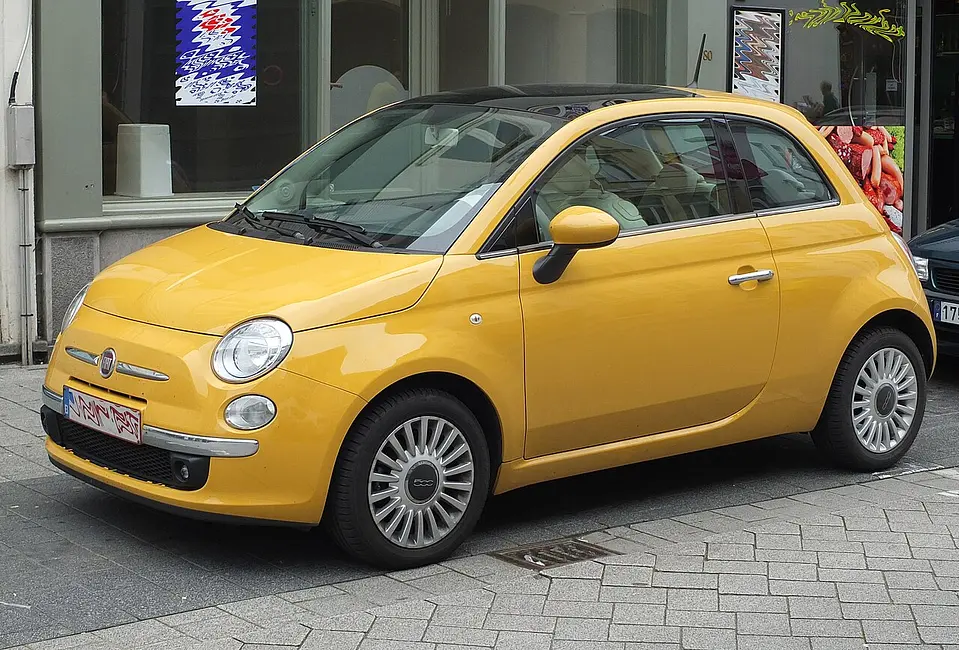 Fiat 500 2012 · 1.4 L · 4 cylinders · Premium Gasoline · Automatic 6-spd · Front-Wheel Drive