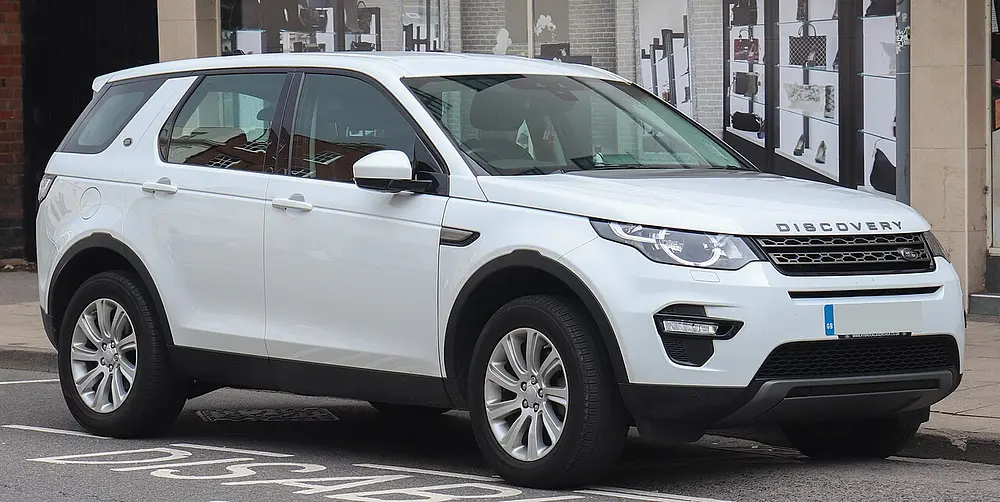 Land Rover Discovery Sport 2015 · 2.0 L · 4 cylinders · Premium Gasoline · SIDI · Automatic (S9) · 4-Wheel Drive