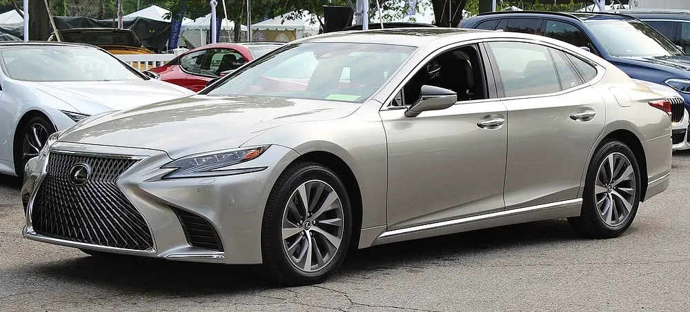 Lexus LS 400 1995 · 4.0 L · 8 cylinders · Premium Gasoline · (FFS) · Automatic 4-spd · 2MODE 2LKUP · Rear-Wheel Drive
