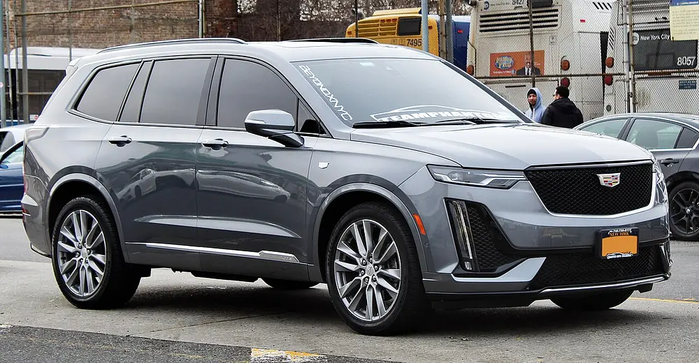 Cadillac XT6 FWD 2020 · 3.6 L · 6 cylinders · Regular Gasoline · SIDI · Automatic (S9) · Front-Wheel Drive