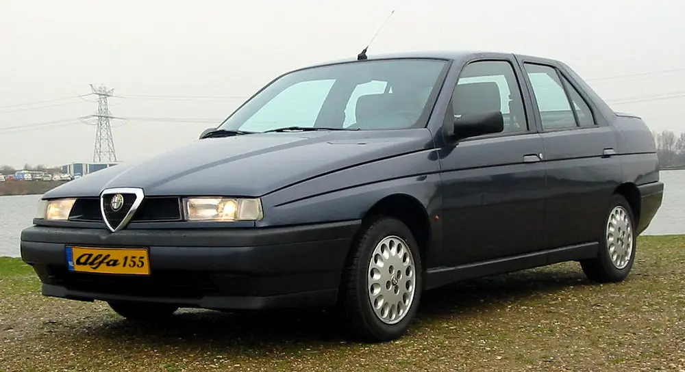 Alfa Romeo 155 1.7 8V · 84.582 kW