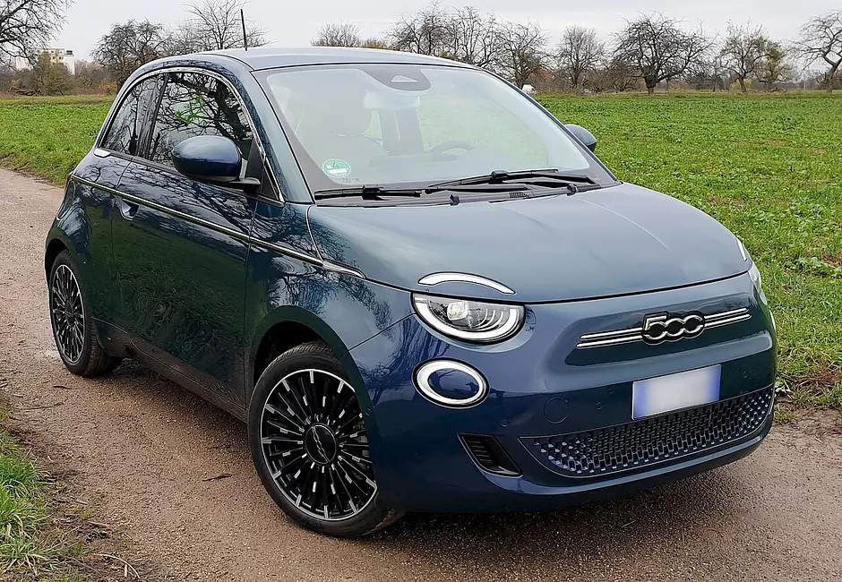 Fiat 500e 2013 · Electricity · 82 kW ACIPM · EV · Automatic (A1) · Front-Wheel Drive