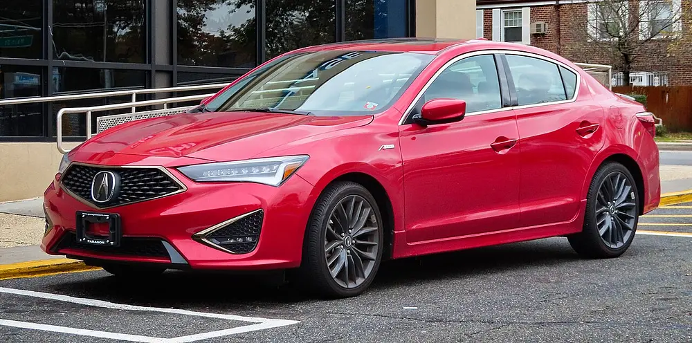 Acura ILX 2013 · 2.0 L · 4 cylinders · Premium Gasoline · Automatic (S5) · Front-Wheel Drive
