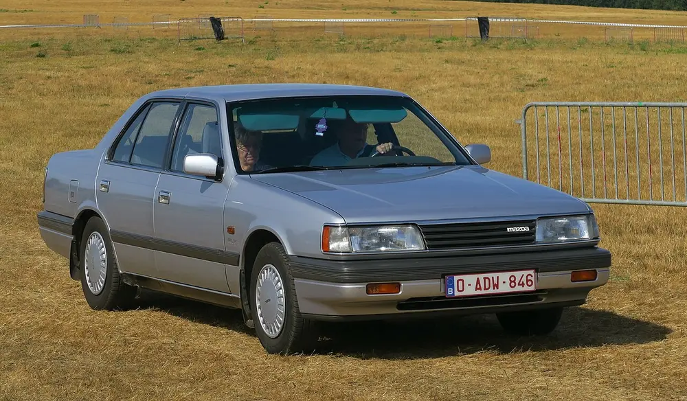 Mazda 929 1993 · 3.0 L · 6 cylinders · Premium Gasoline · (FFS) · Automatic 4-spd · CLKUP · Rear-Wheel Drive