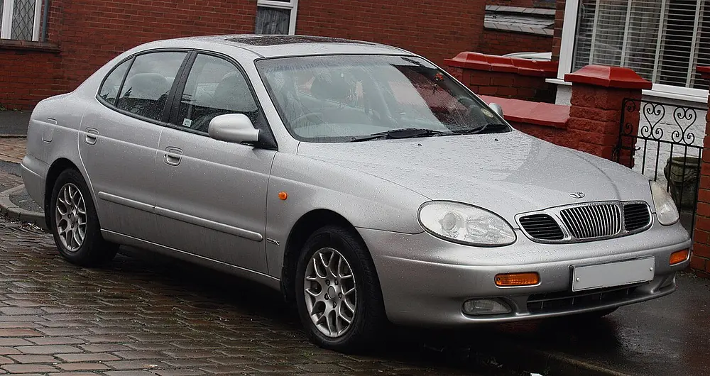 Daewoo Leganza 1998 · 2.0 L · 4 cylinders · Regular Gasoline · DOHC-IL4 · Automatic 4-spd · EMS · Front-Wheel Drive