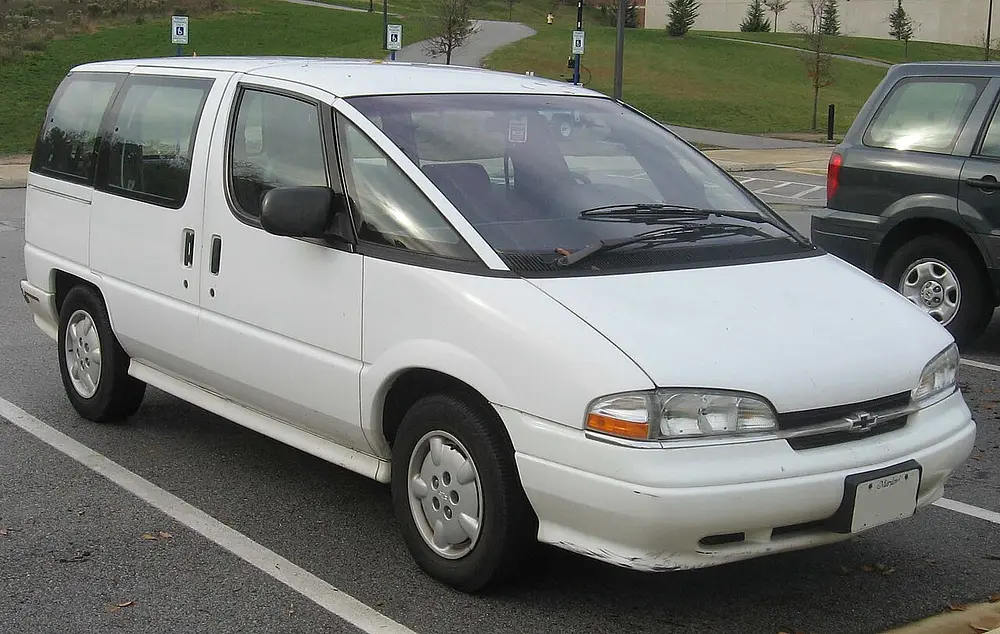 Chevrolet Lumina Minivan 2WD 1994 · 3.1 L · 6 cylinders · Regular Gasoline · (FFS) · Automatic 3-spd · CLKUP · Front-Wheel Drive