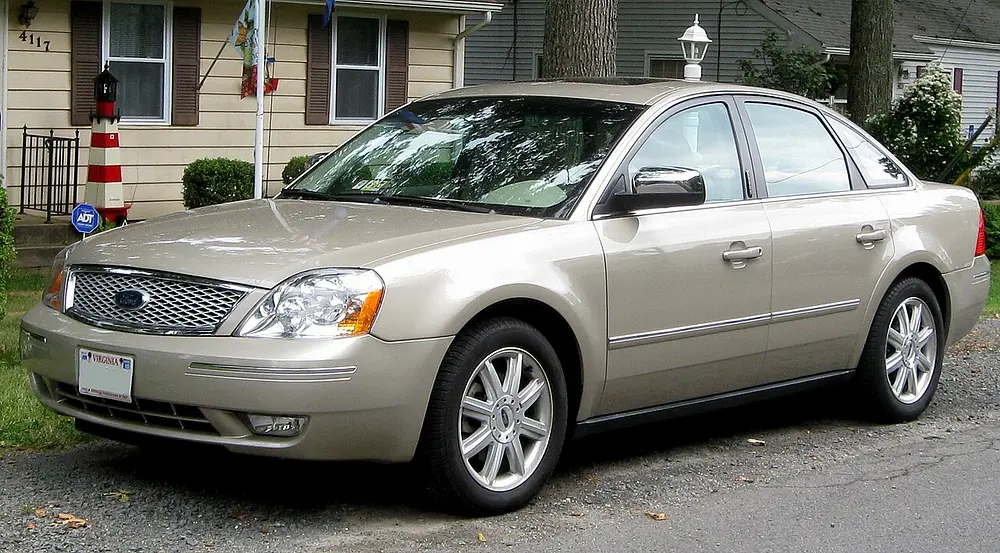Ford Five Hundred AWD 2005 · 3.0 L · 6 cylinders · Regular Gasoline · Automatic (variable gear ratios) · VMODE CLKUP · 4-Wheel or All-Wheel Drive